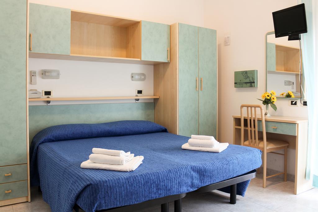 Hotel Buda Bellaria-Igea Marina Exterior photo